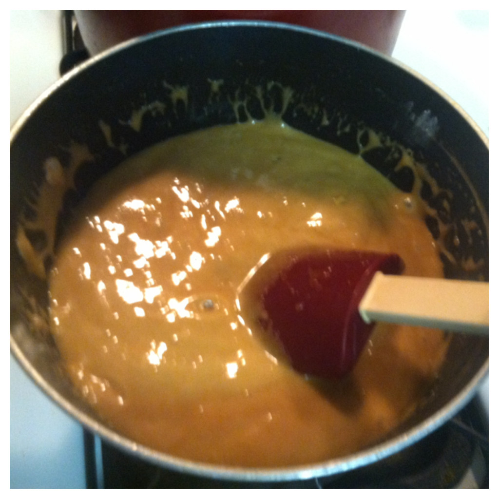  Add 1/2 tsp baking soda and 1 tsp vanilla, stir until thick and foamy.