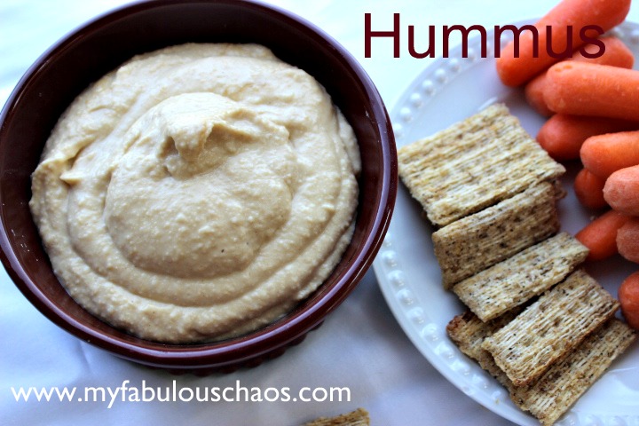 Delicious and EASY Hummus!