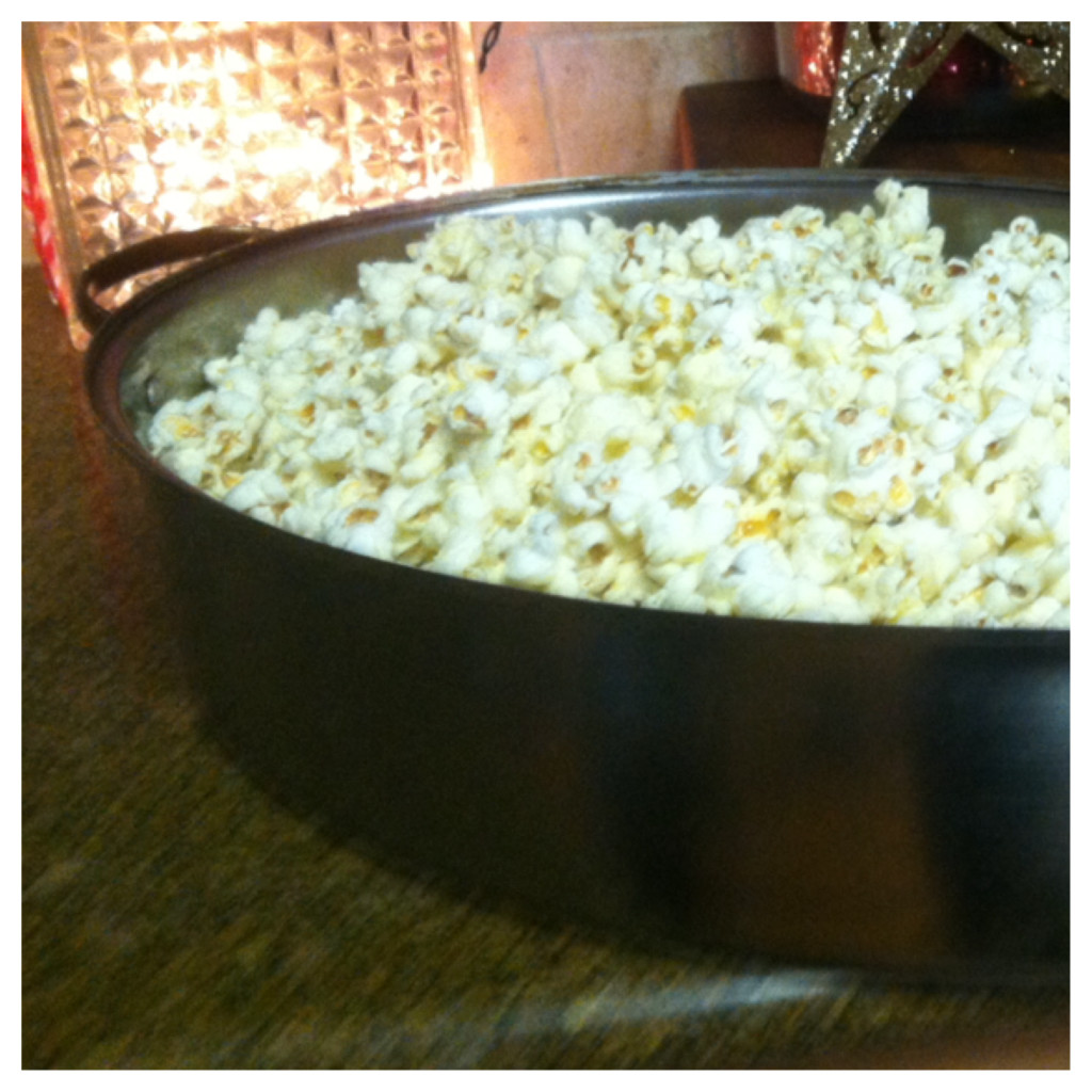 You will need six quarts of popcorn and a large roasting pan to hold it all!  You can pop your corn on the stove ( my favorite, you can use microwave or even store bought)